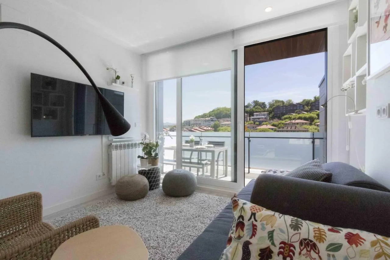 Apartment The Rentals Collection - Issar San Sebastian