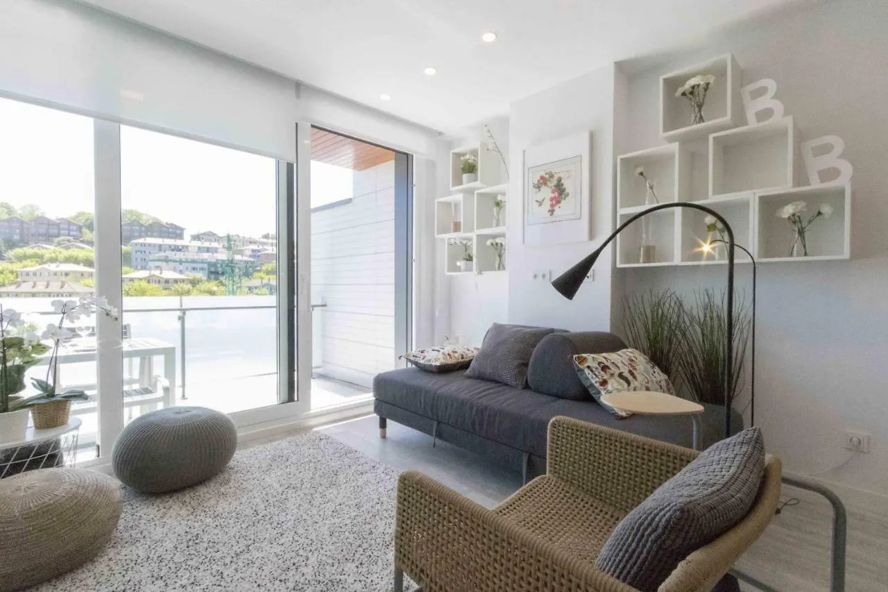 The Rentals Collection - Issar San Sebastian 0*,  Spain